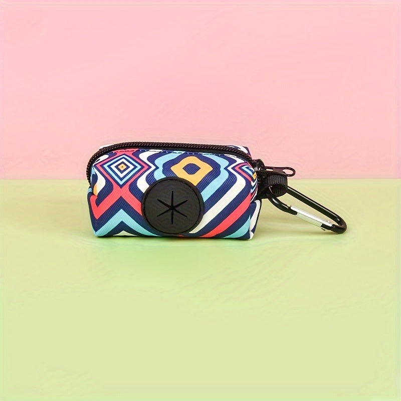 PawMode: Bolsita porta bolsas higiénicas con estampado.